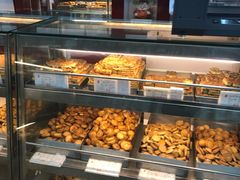 -上海哈尔滨食品厂(浦商百货昌里店)