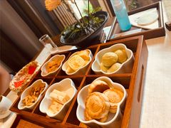 -鲤院·新中式美学·庭院餐厅(夫子庙店)