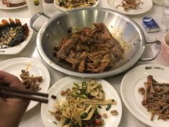 -张大师鸭爪爪特色干锅(南湖店)