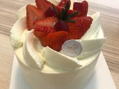 -花花卷卷·鲜食蛋糕(静安久光百货店)