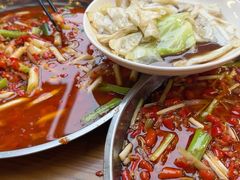 -邱金小炒·30 年盐帮江湖菜(自贡店)