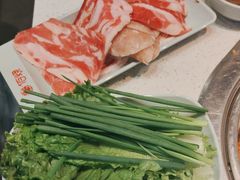 -佰烧海鲜烤肉火锅自助(世茂国际广场店)