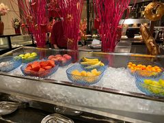 -广州万富希尔顿酒店·感趣自助餐厅·金秋蟹宴生蚝海鲜刺身