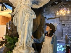 -暴风岛沉浸式体验馆(百联世纪店)