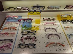 -爱视眸Eyeblling眼镜·依视路·蔡司镜片折扣店(百联南方商城购物中心)
