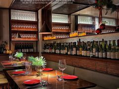-肆海小川菜酒馆Wine Bistro (青年路店)