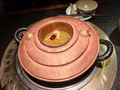 -菌自由丨野生菌火锅特色庭院餐厅(丽江古城店)