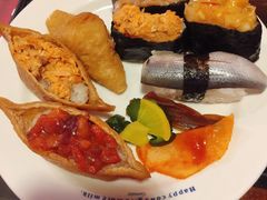 -四海一家自助餐(益田假日广场店)