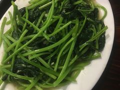 -蚝美人·生蚝海鲜烧烤(茶花园店)