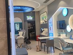 -宝岛眼镜(长沙侯家塘店)