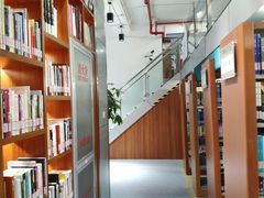 -上海市虹口区图书馆(曲阳分馆)