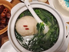 -山楂树融合菜餐厅