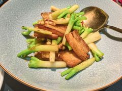 小芥兰炒澳门烧肉-广舟(千禧店)
