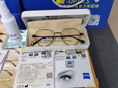 -沪睛眼镜蔡司官方授权店(金桥佳林路店)