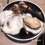 有点无聊，店里有个电视可以看维密秀