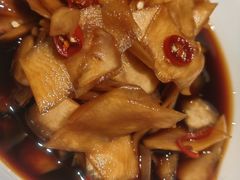 -老佛爷炭火蛙锅直营(清滨路总店)