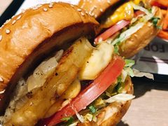 -The Habit Burger Grill 哈比特汉堡(爱琴海店)