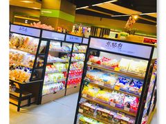 -blt精品超市(杭州城西银泰店)