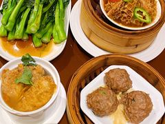 -广州中心皇冠假日酒店·百粤楼