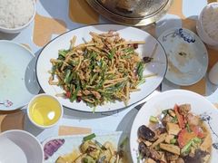 -钟记家菜(红专南路店)