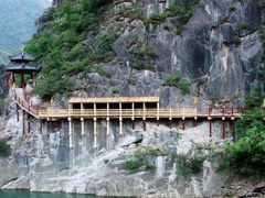 -汉中石门栈道景区