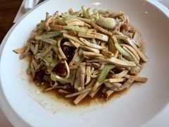 -青花餐厅(雅谷泉山庄酒店)