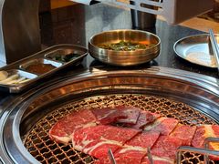 -韩烧牛中牛·甄选黑牛烤肉(黑金店)