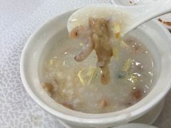 荔湾艇仔粥-番禺宾馆丽苑厅