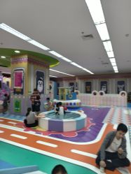-孩子王童乐园(苏州吴中万达店)