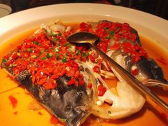 老坛剁椒蒸鲜活鱼头-老湘村·湖南土菜(天河维多利店)