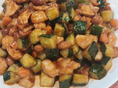 -特色酱椒鱼私房菜(黄鹤楼店)
