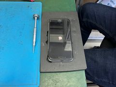 -鸿准通信科技·忠诚手机电脑维修中心(三林店)