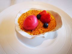 覆盆子焦糖布丁-福楼法餐厅FLO