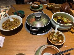-吃饭皇帝大土家民族菜(正大广场店)