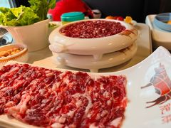 -左庭右院鲜牛肉火锅(金山万达店)