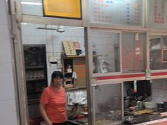 -万家乐小小饮食店