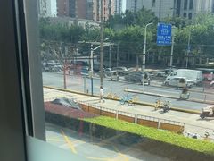-麦当劳(普陀香溢花城店)