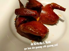 脆皮玻璃鸽-巧庆楼·茶膳