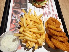 -The Habit Burger Grill 哈比特汉堡(复兴soho店)