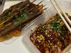 -陈员外正宗夹江烧烤(广福路店)
