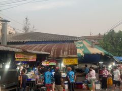 -兰坡海鲜市场