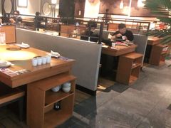 -呷哺呷哺(融创茂店)