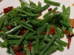 -巴依兄弟西域美食(机场店)