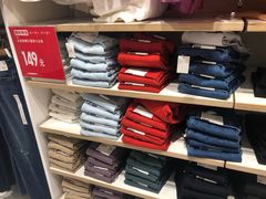 -优衣库(广州天河领展广场店)