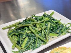 -潮界(凯德晶萃店)