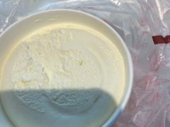 掼奶油杯-凯司令(豫园地铁站店)