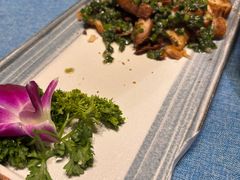 -香巴拉云南餐厅(华莱坞店)