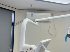 -登特口腔医院(鼓楼东街口店)