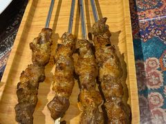 -乡村馕坑肉·烧烤·新疆菜·本地人更爱吃(阿勒泰首店)