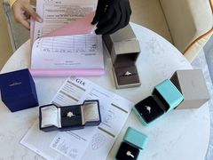 -聚云奢二手奢侈品黄金手表包包回收·中古店(三里屯总店)